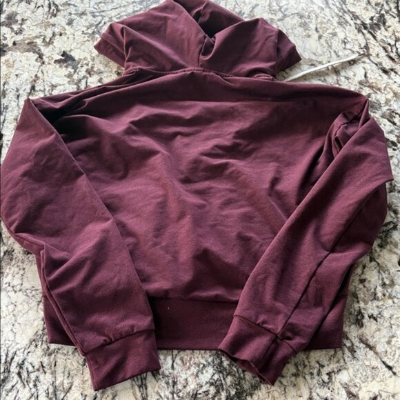 Vuori Eggplant/Maroon Crop Zip-Up Hoodie - Small - Picture 4 of 4